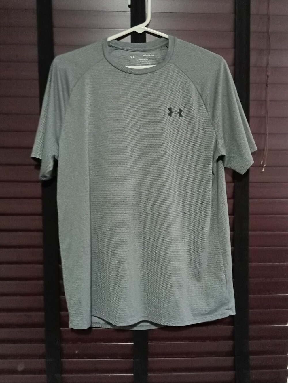 Under Armour Men's Heather Gray Short Sleeve Performance Tee
